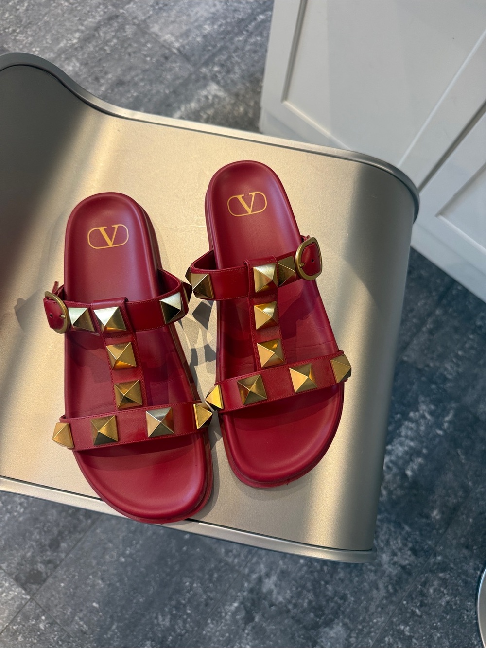 Valentino Rockstud Leather Roman Red Slide Sandals - Picture 8 of 12